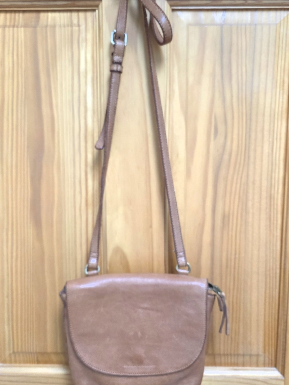 Marta Ponti Classic Brown Leather Crossbody Bag - Women